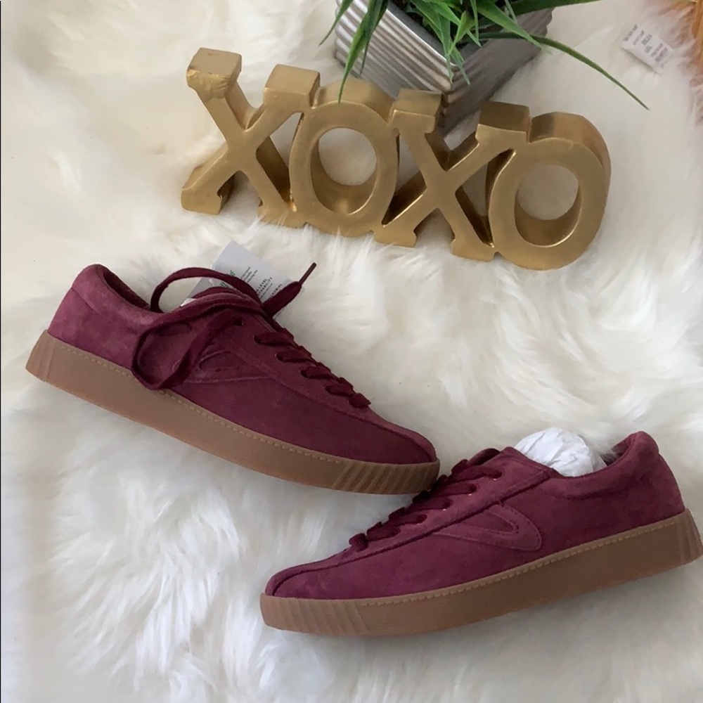 Tretorn Suede Sneakers